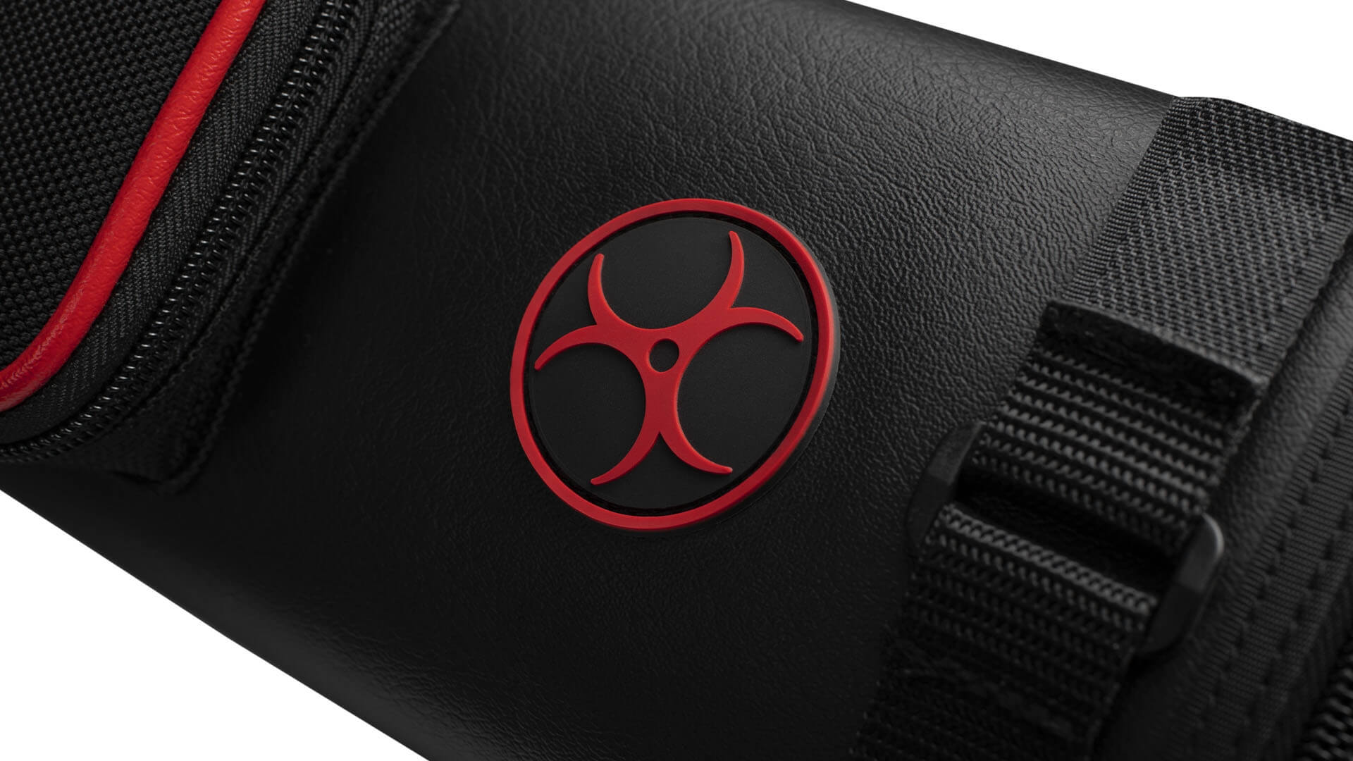 Poison Cue Case – “Armor” – Black Red – 2×2 Hard Case - Image 5