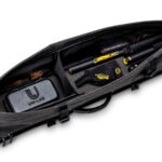 predator-urbain-soft-pool-cue-case-2x4-dark-grey-top-open